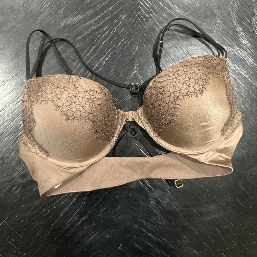 Victoria’s Secret Bra 34C NWT